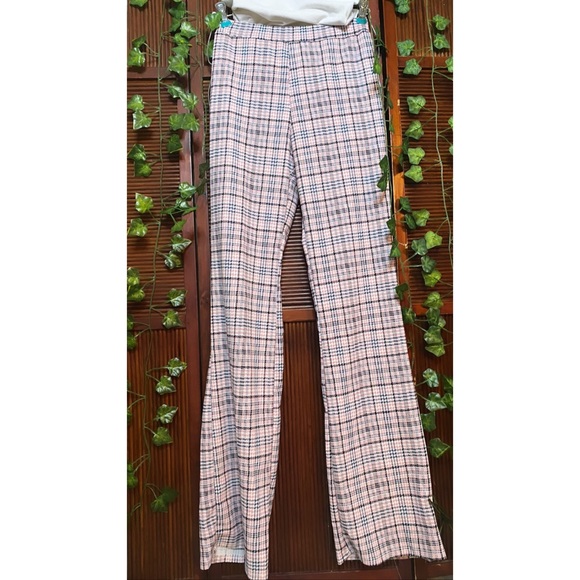 ѕтяιρє∂ fℓαяє ραитѕ 💕 - Picture 1 of 2